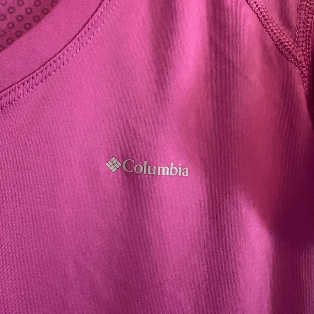 Columbia Omni-Wick Purple V-Neck Active T-Shirt - S - Picture 5 of 5